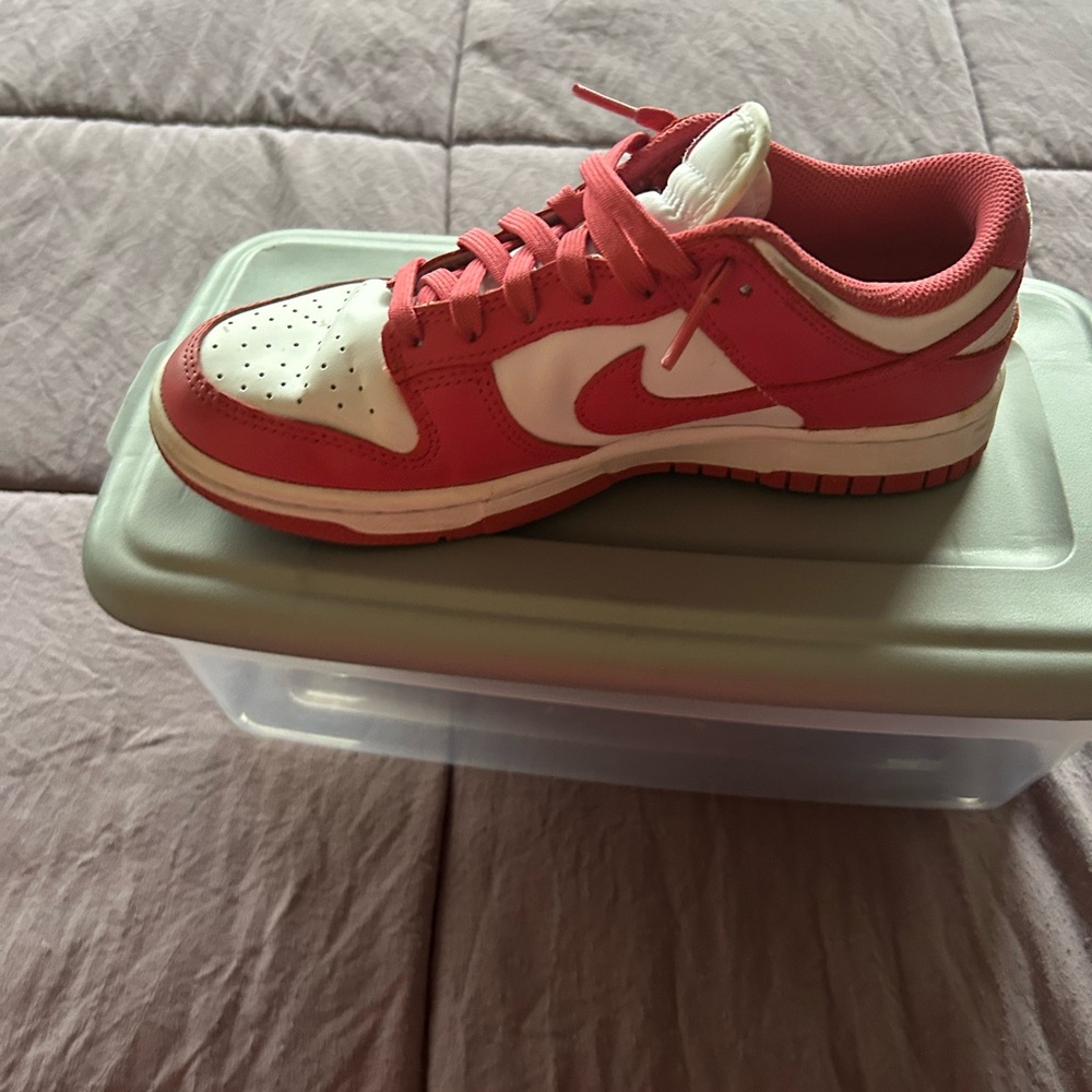 Nike Low-Top Athletic Sneakers in Red and White